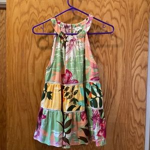 Entro tropical print top